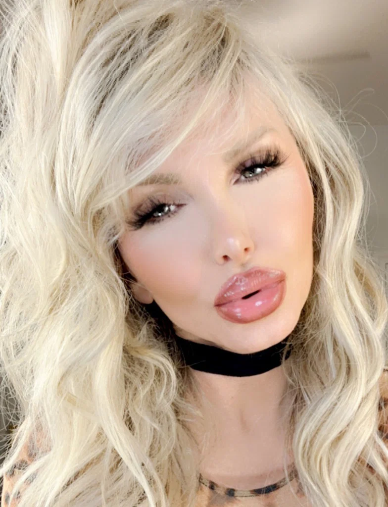 Taylor Wane's avatar