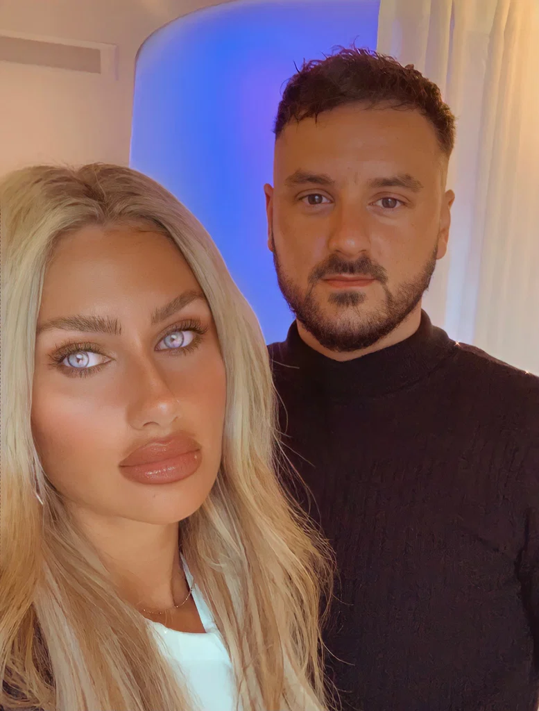 Sian&amp;Ryan's avatar