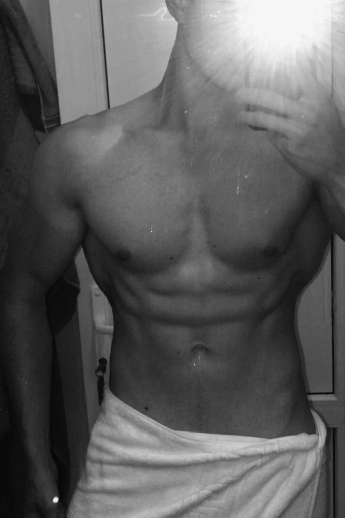 Muscle Daddy 💪🏻🍀's avatar