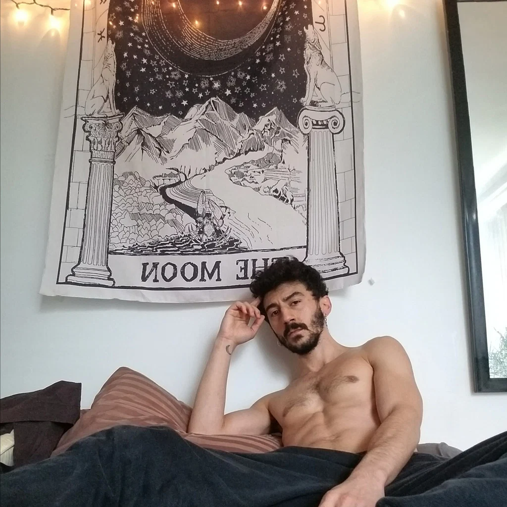 thewitchking95