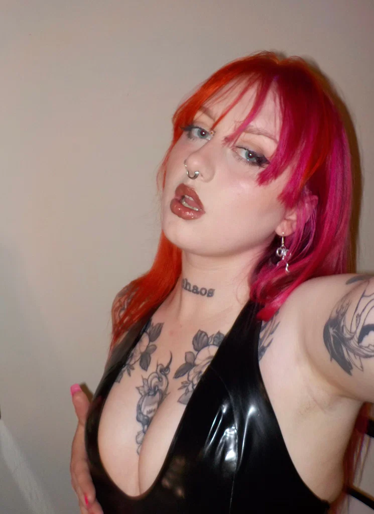 PORCELAINE ROSE