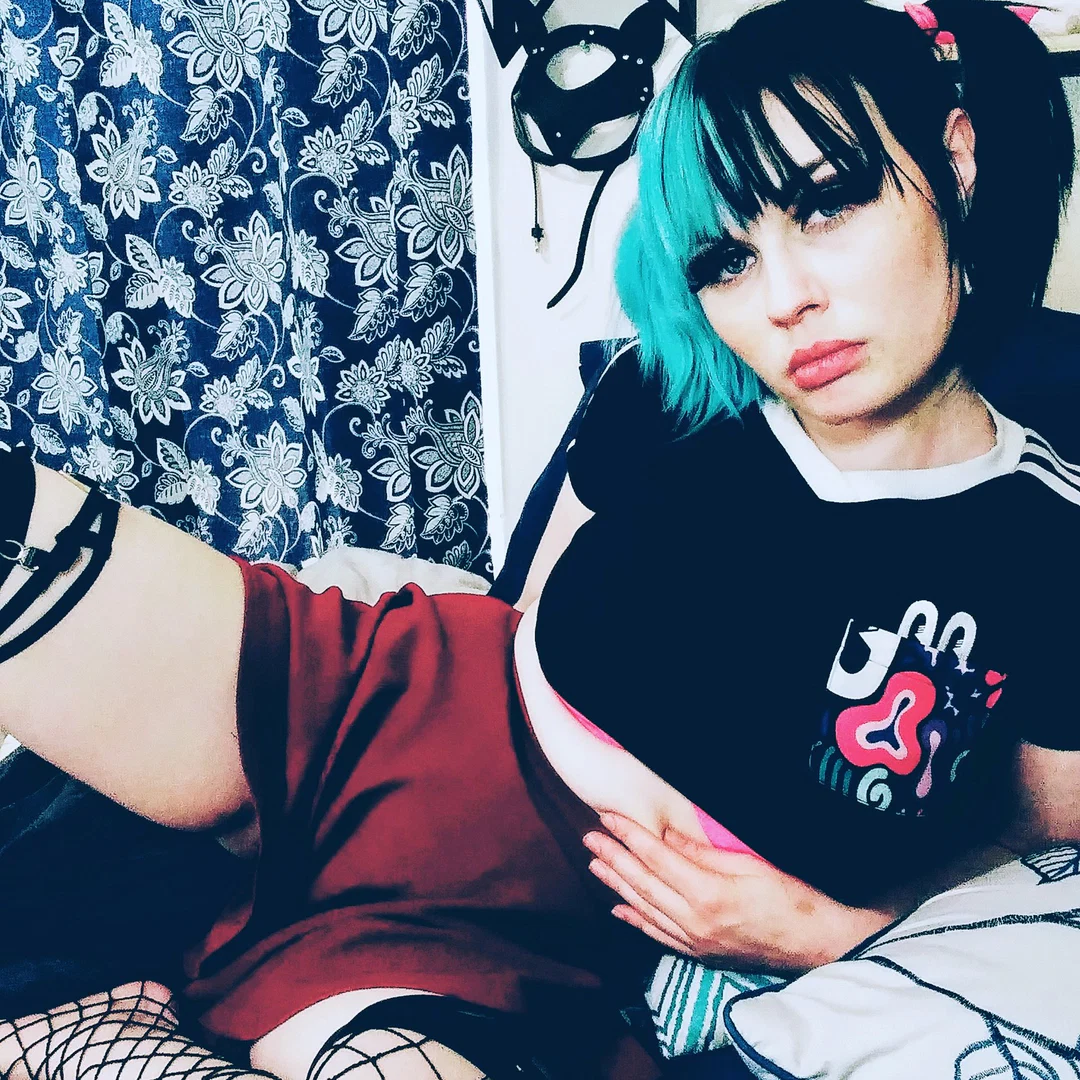 Ennalyn profile banner