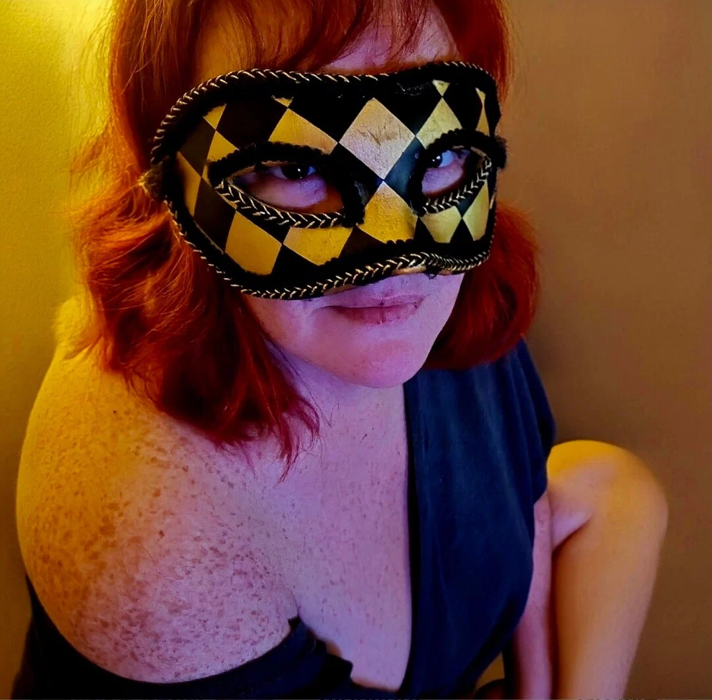 ThickredheadBBW