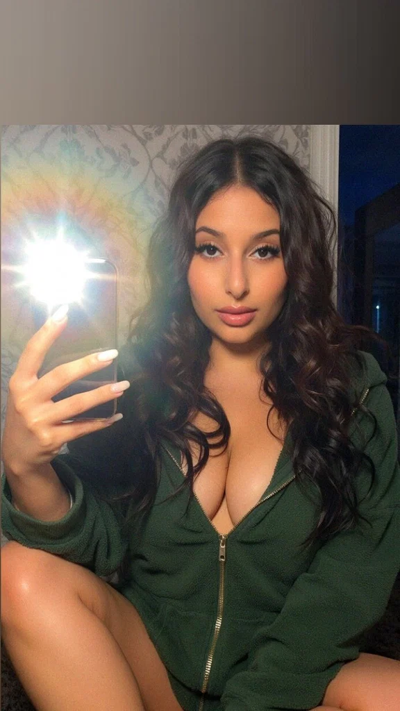 🎂 BIRTHDAY GIRL 🎂's avatar