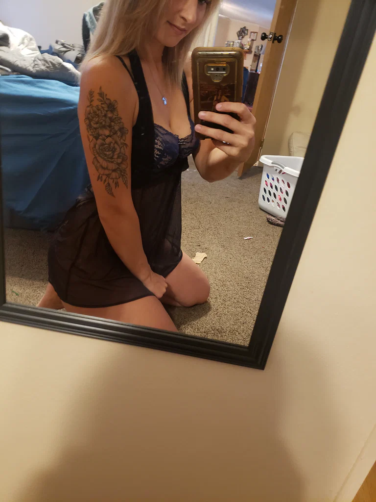 Bri Scarlett's avatar