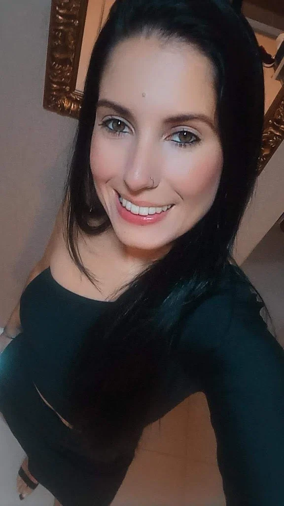 Brunette's avatar