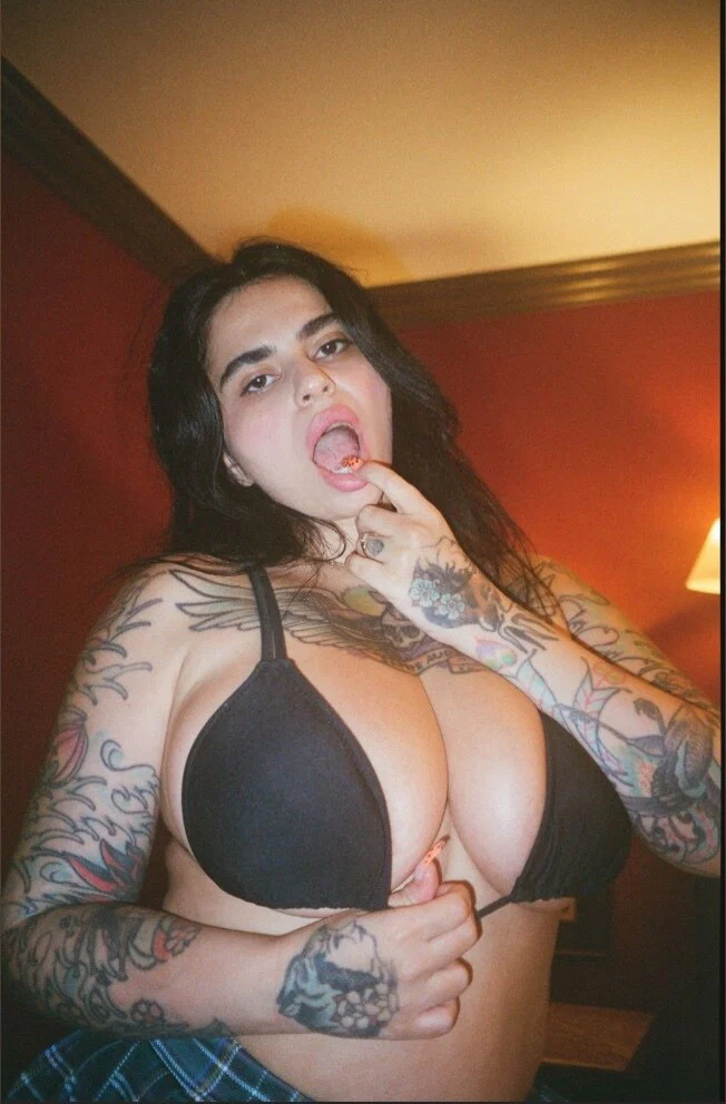 Azzy's avatar
