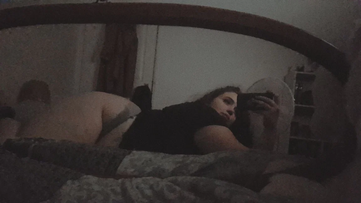 Emma Jayde 🖤 profile banner
