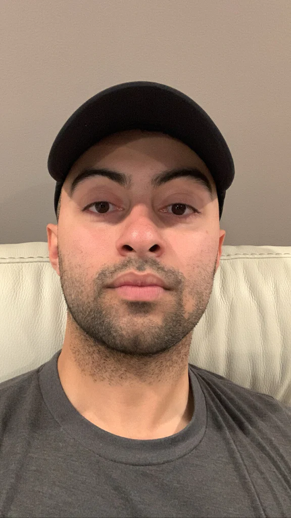White Man Robert Lust🇺🇸's avatar