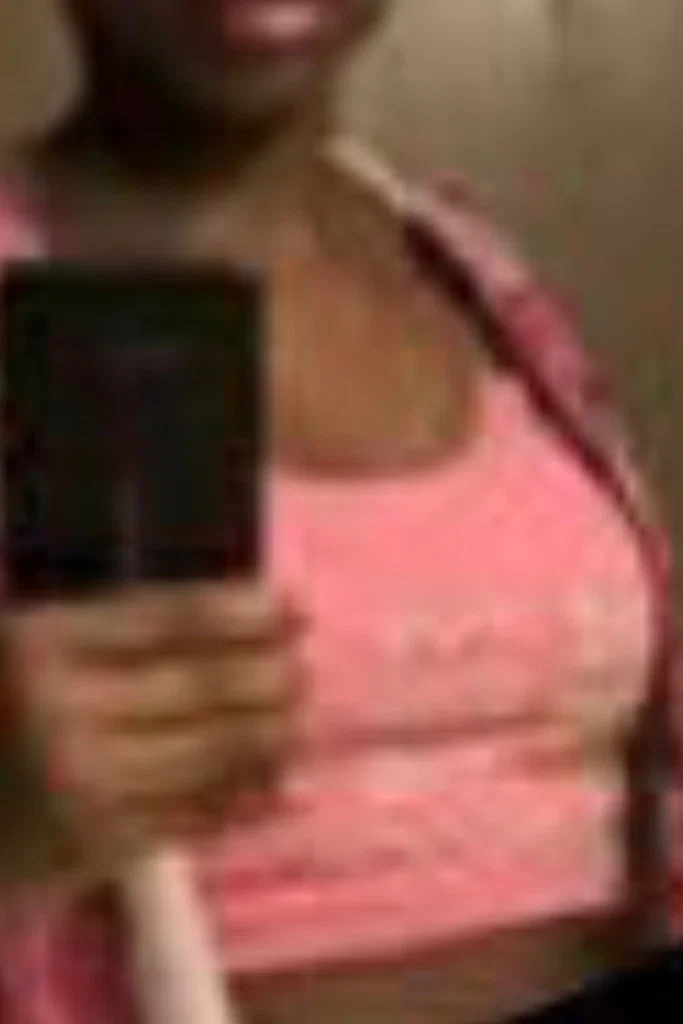 Andrea's avatar