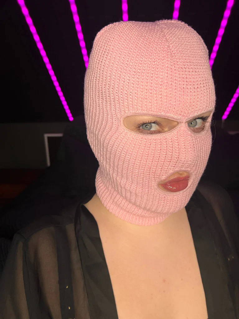 Norwegian barbie doll's avatar