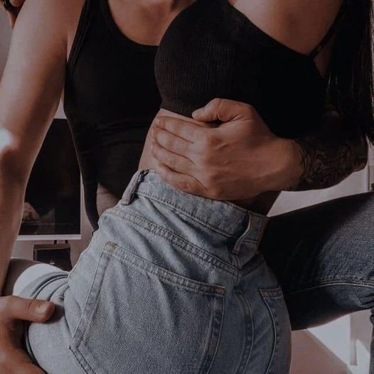 Daddys girl😩🥵😈 profile banner