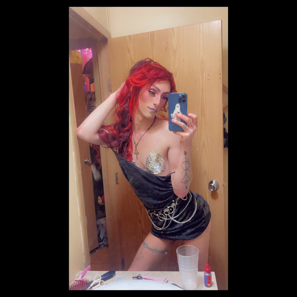 SashaDior's avatar