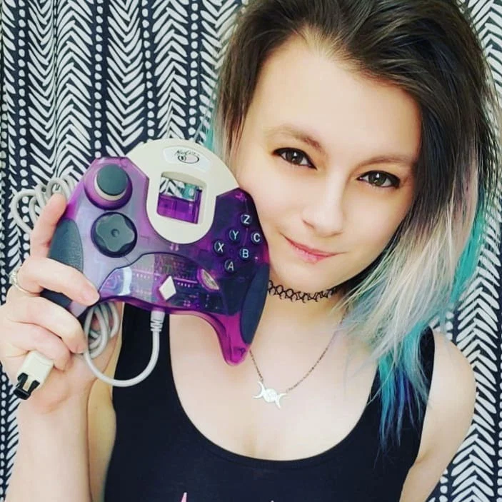 Maple Leigh's avatar