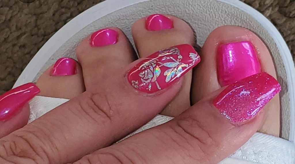 Pretty Hands n Toes's avatar