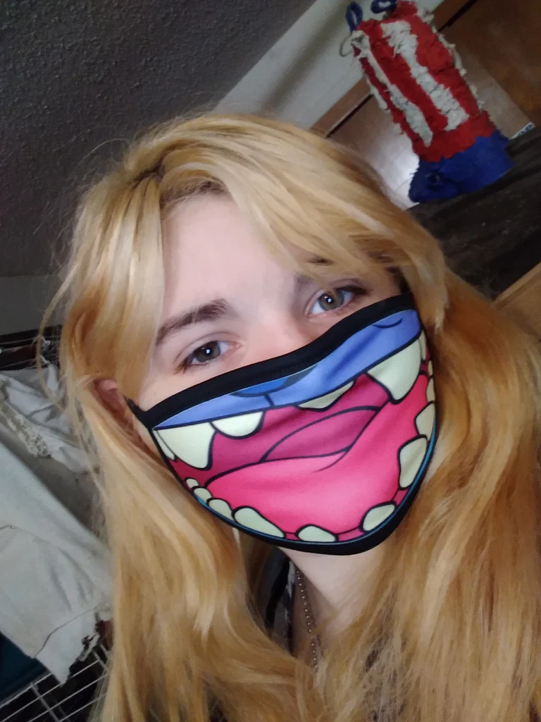 Christina's avatar