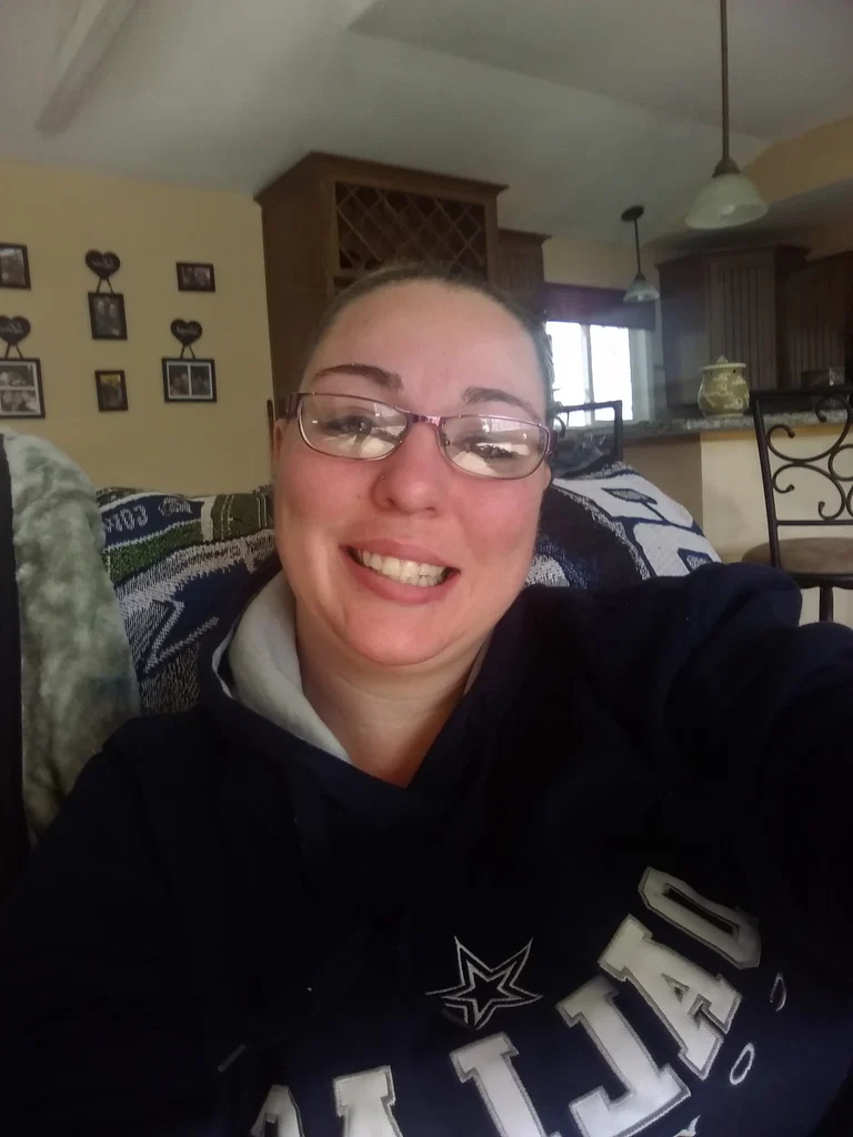 Heather LaRoque's avatar