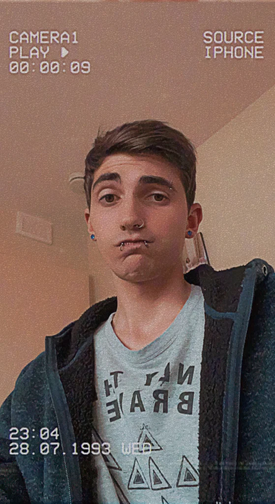 Aaron_1180's avatar