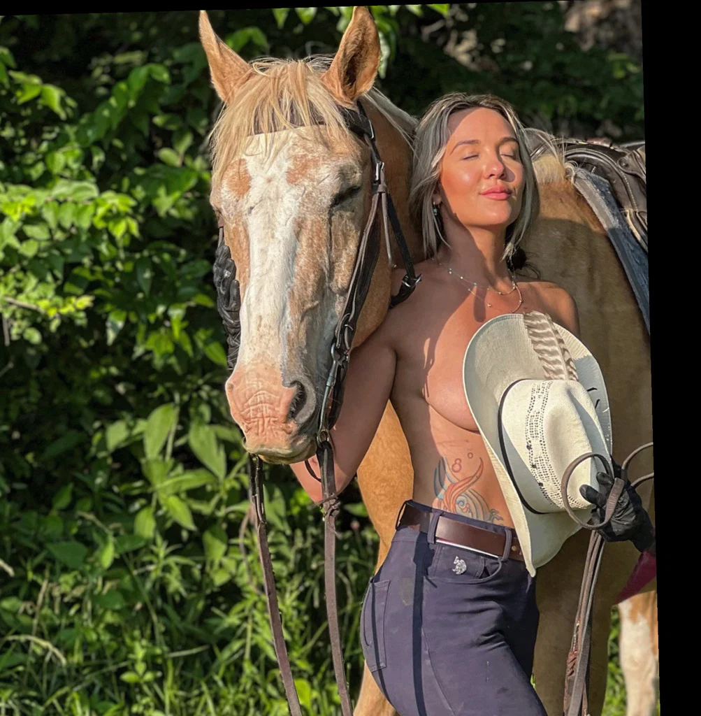 FREE MODERN DAY COWGIRL's avatar