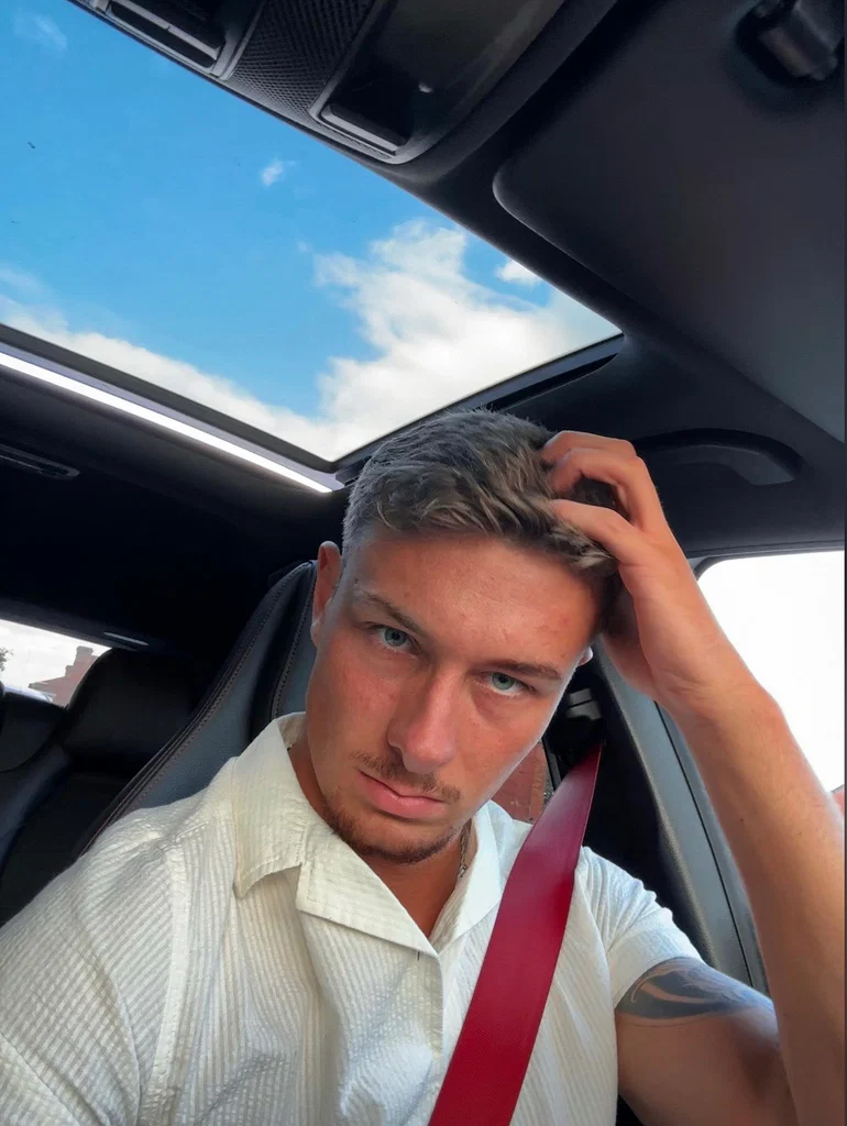 Alexi Jordan's avatar