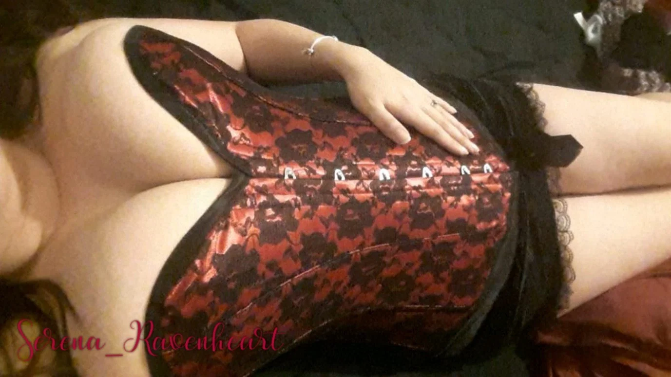 Serena Ravenheart profile banner