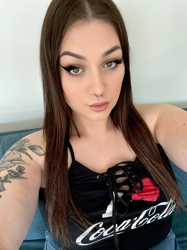 TS Ava's avatar