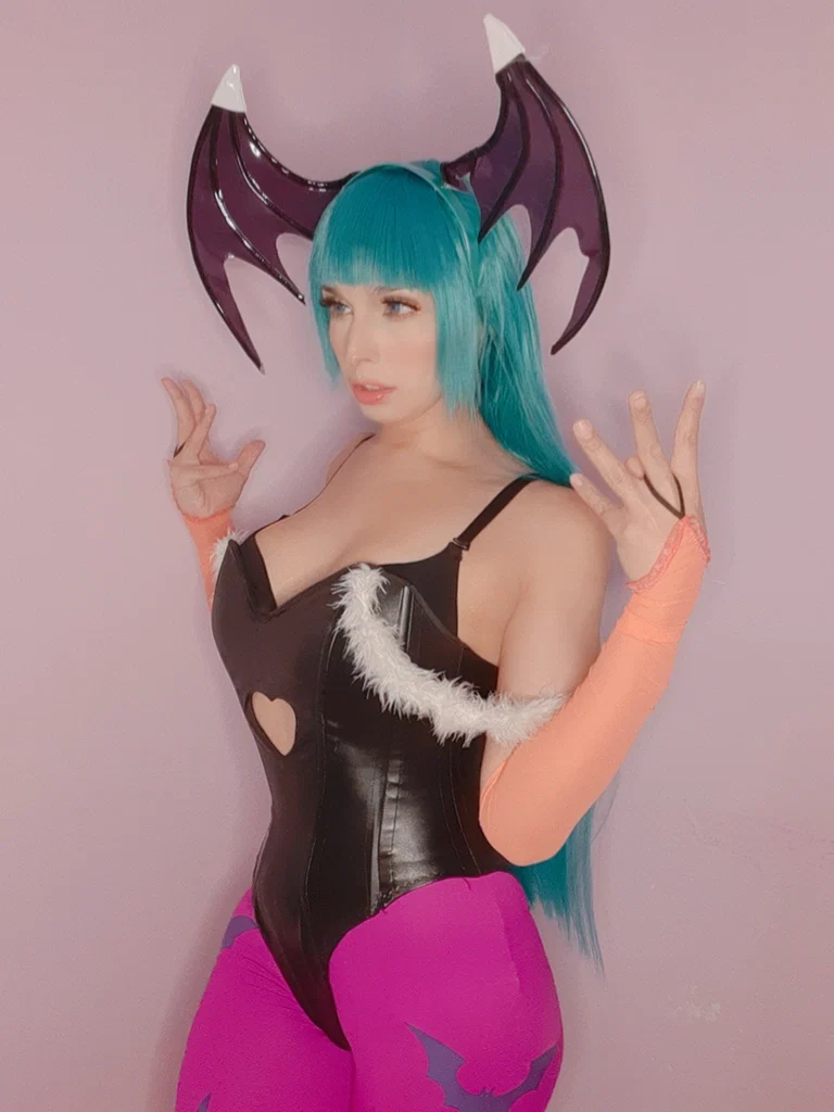 Rena's avatar