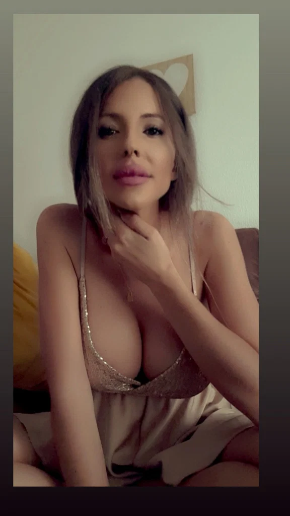 Samantha's avatar