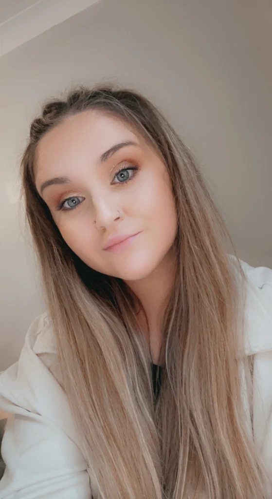 Lacey-Roseee's avatar