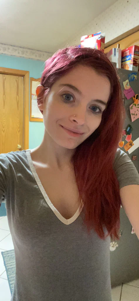 Kayleigh's avatar