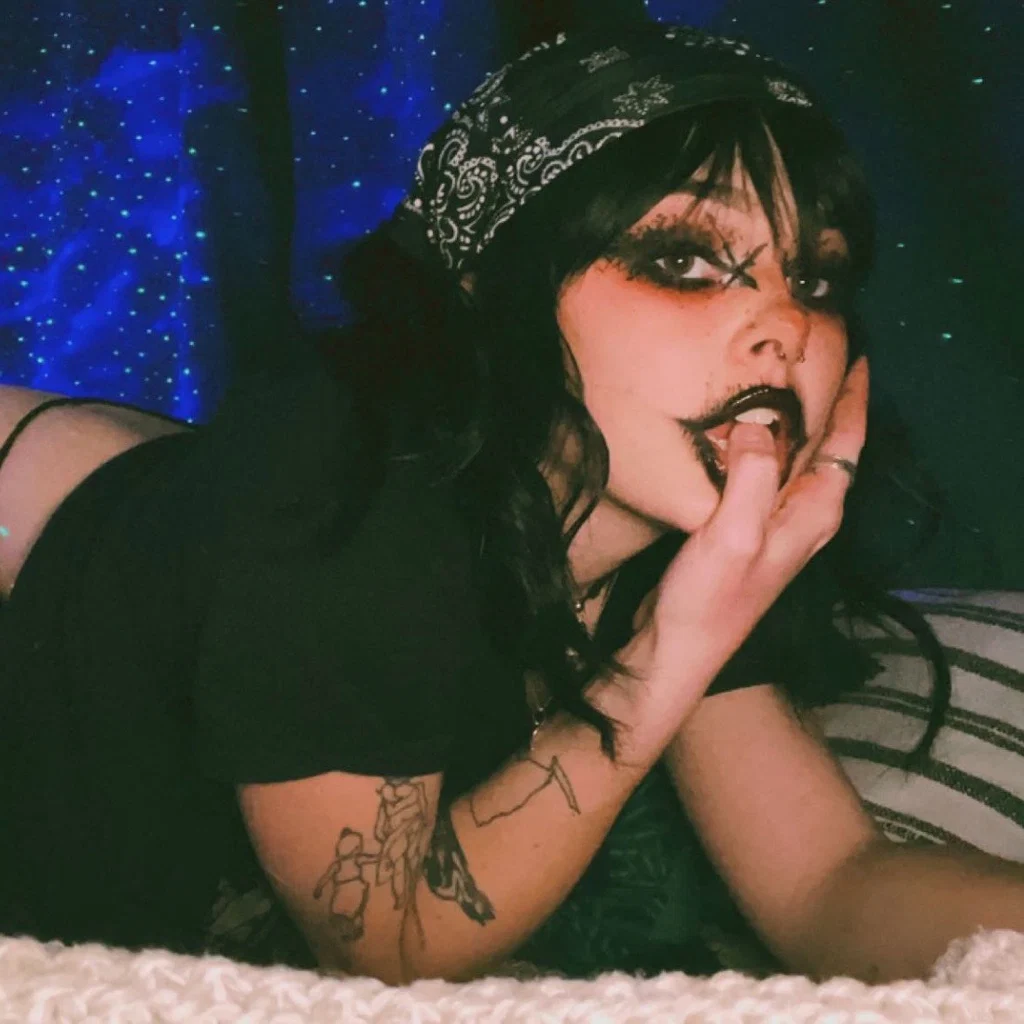 Jade Stone ✨'s avatar