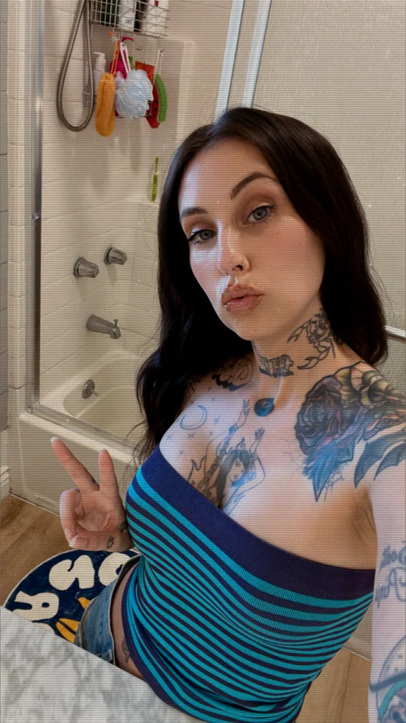 ;p 𝐬ʰᗩ𝕎𝓽𝓨