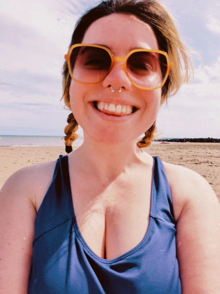 Your Summer Girlfriend 🥰