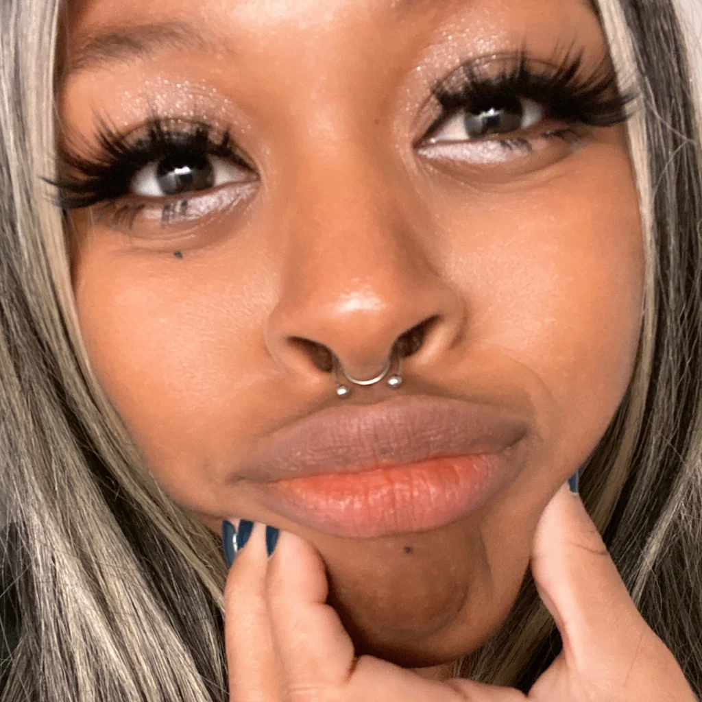 渋谷, 𝓁𝑜𝓋𝑒 𝒽𝑜𝓉𝑒𝓁 𝒸𝑜𝓃𝒸𝒾𝑒𝓇𝑔𝑒 🏨's avatar