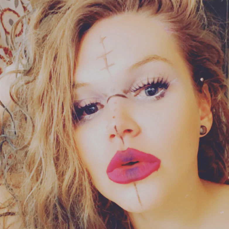 PhoxxyLady's avatar