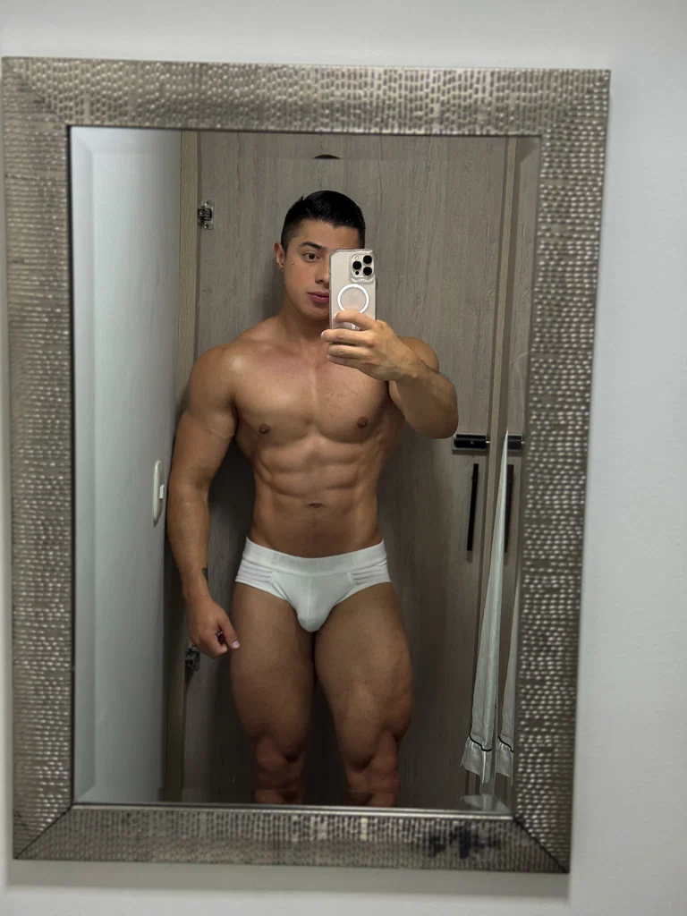 Devin Hunter