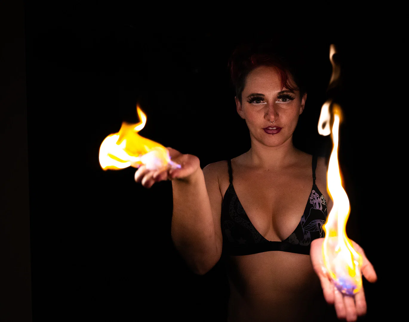 Temptress profile banner