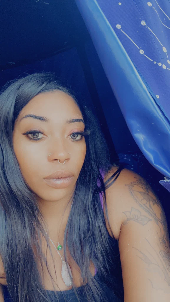 Georgia Peach's avatar