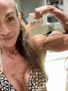 Christy Resendes profile banner