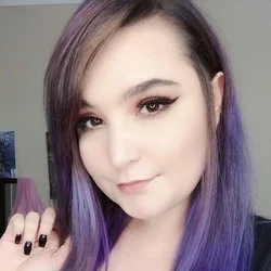 Emrie J's avatar