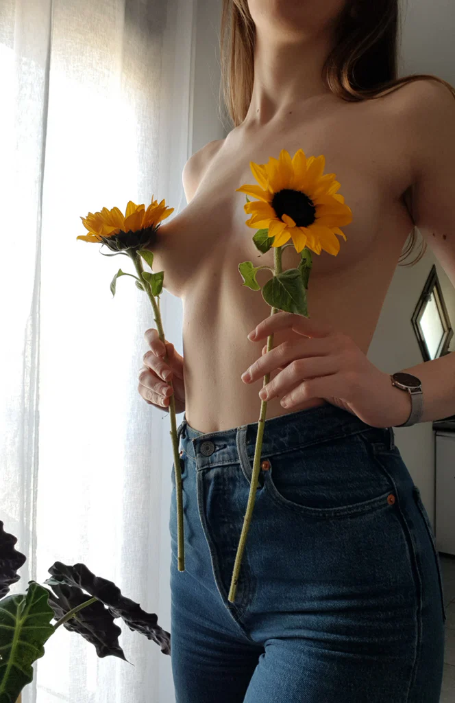 AsYourFrenchGirls's avatar