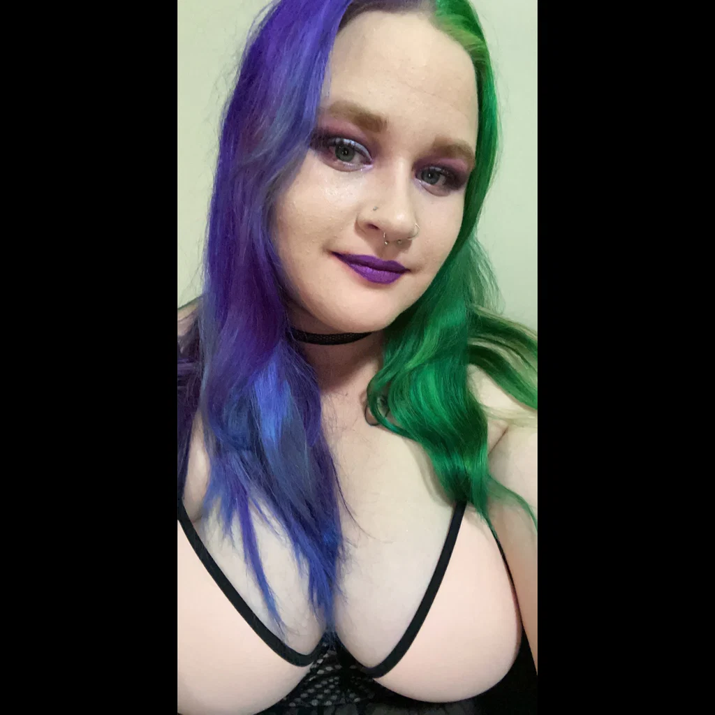 𝕊𝕠𝕡𝕙𝕚𝕖 𝔼𝕝𝕚𝕫𝕒𝕓𝕖𝕥𝕙🥀| T̳O̳P̳ ̳1̳9̳% ̳🦇's avatar
