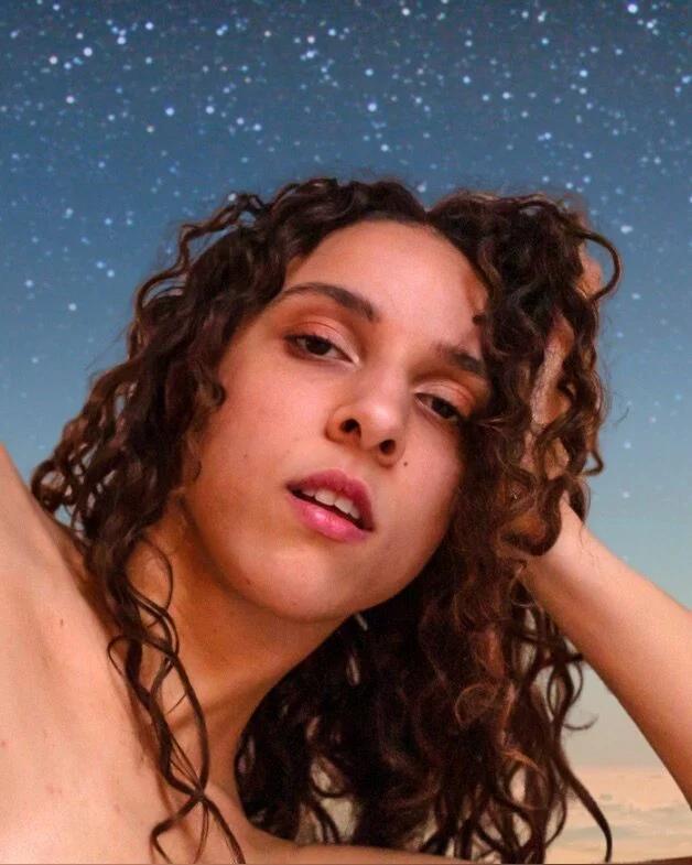 Ivy Nova's avatar