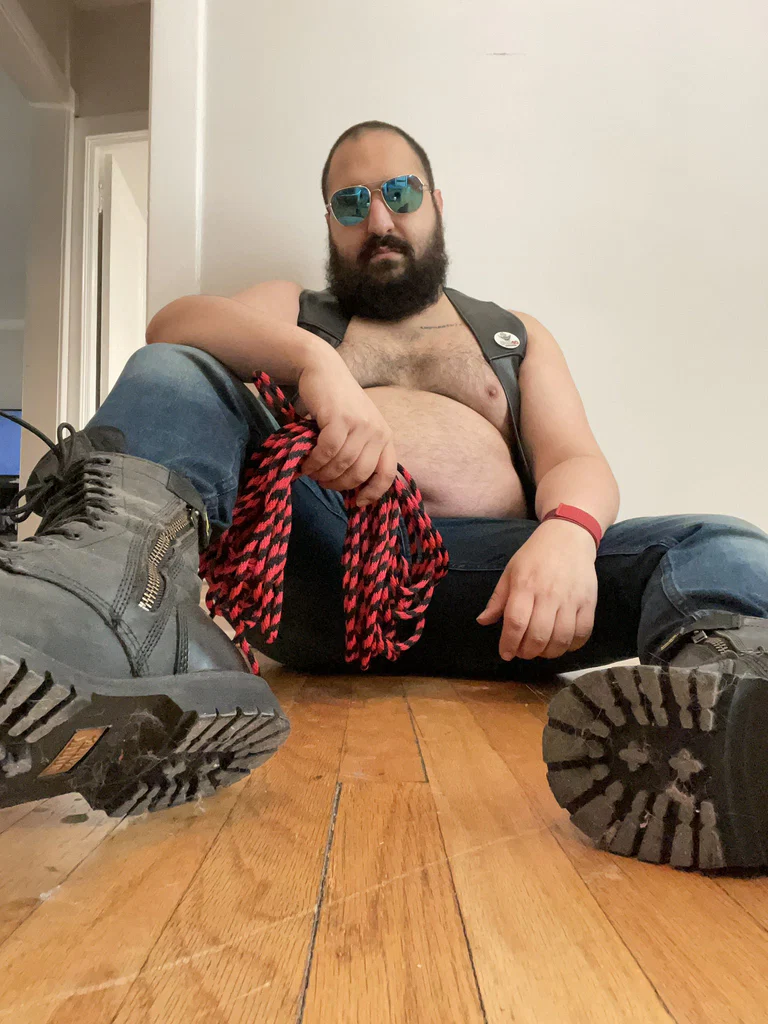 Daddy Dom's avatar