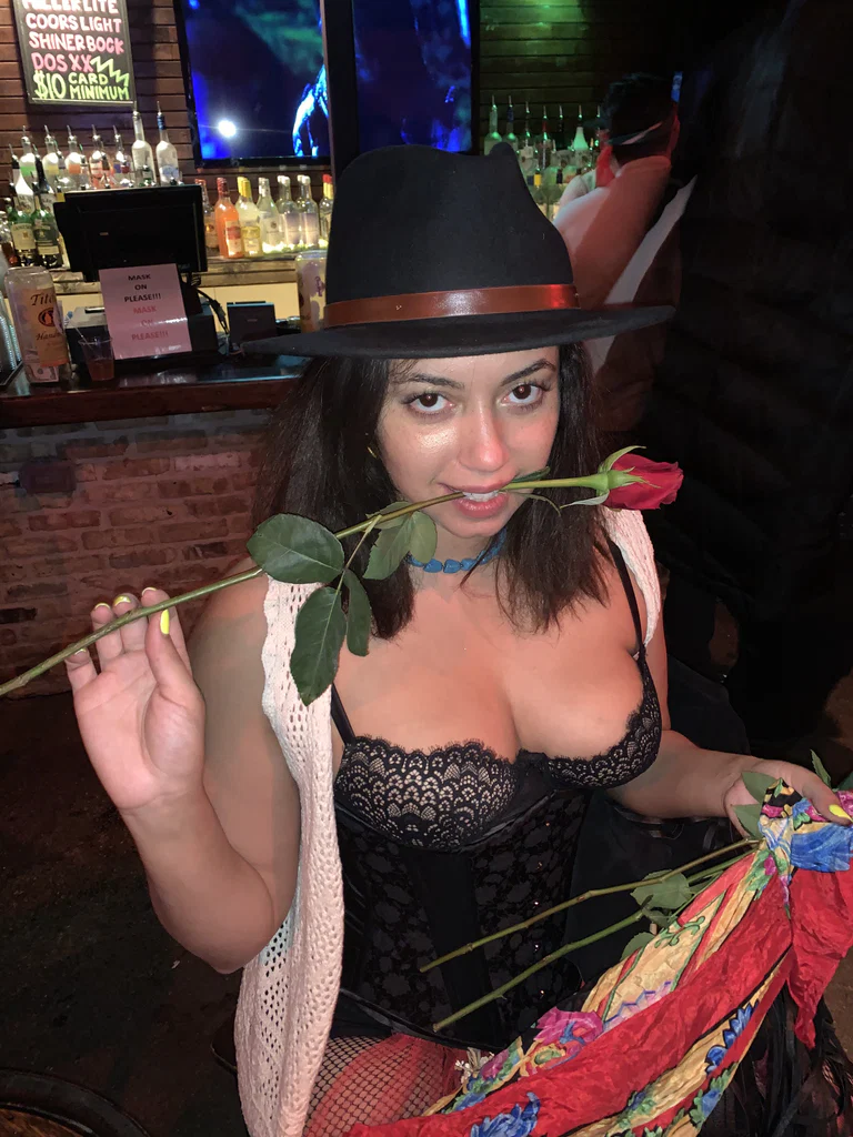 Gina Bellz's avatar