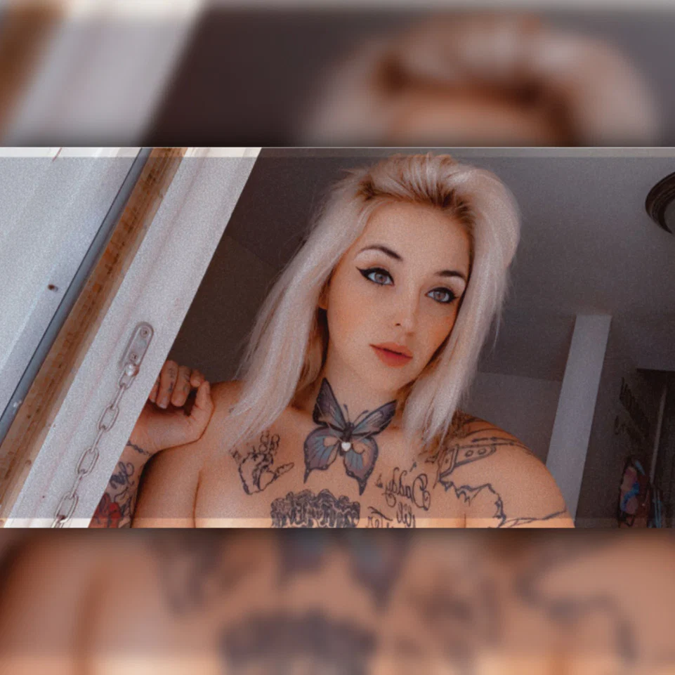 Mistress May's avatar