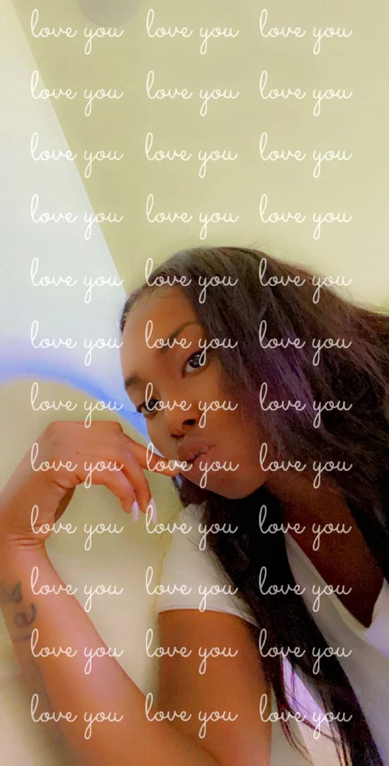 NyiahGloww profile banner