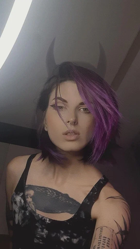 ＭＩΛ   Ｍ ΛＲＩＣＨ's avatar