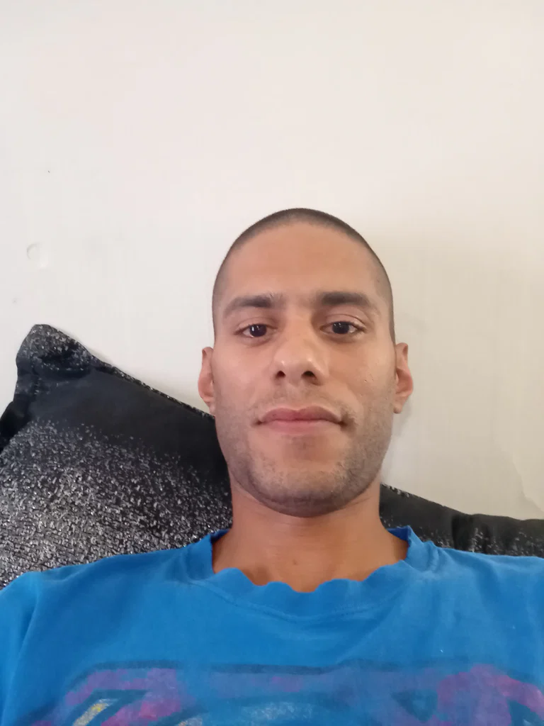 Luis's avatar