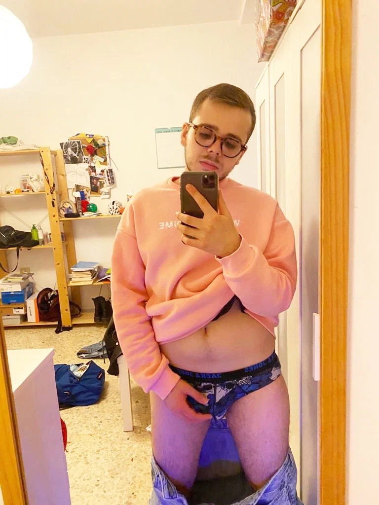 PUGLIESE🐷😏 profile banner